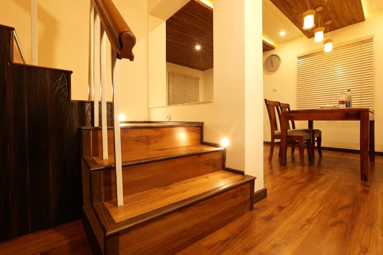 Green Wood Hill Cottage ウーティ エクステリア 写真